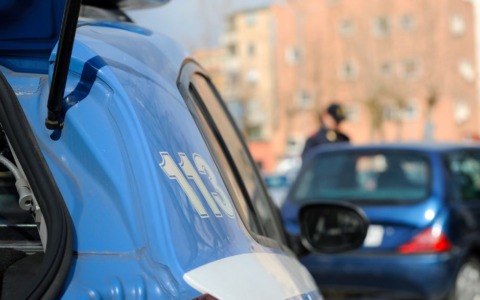 Lite per un cellulare, due uomini in ospedale