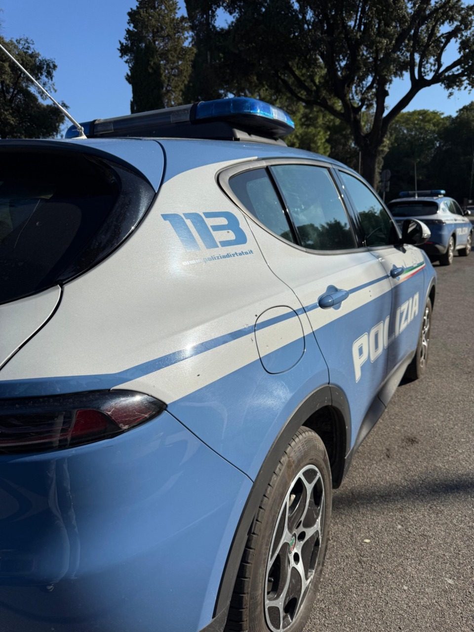 Sequestrati 325 chili di tabacco illegale, un arresto